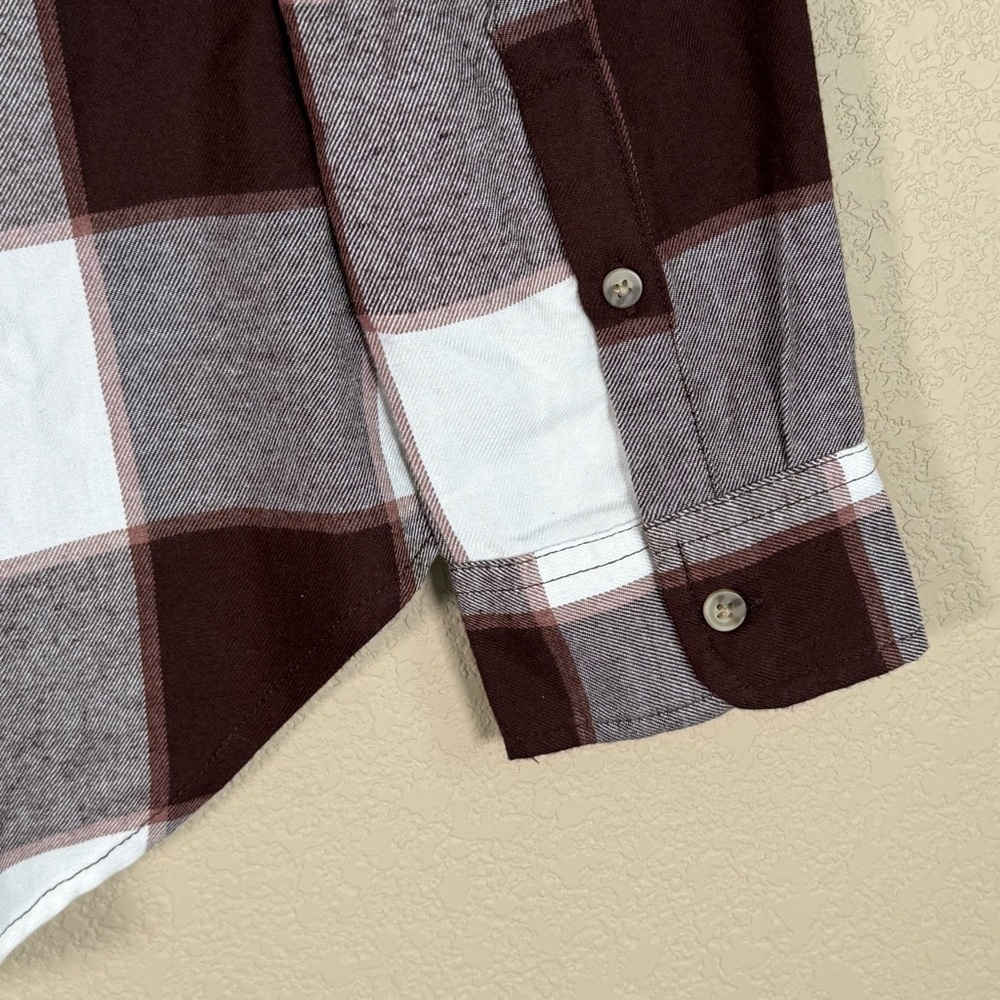 Abercrombie & Fitch Brown and White Plaid Button Down Flannel Shirt - Picture 6 of 7